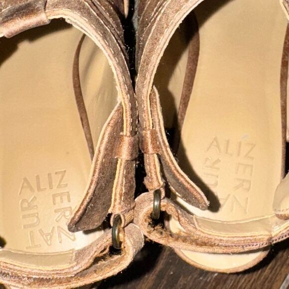 Naturalizer Women's Talan Slingback Heeled Sandal sz 9 EUC - Picture 5 of 7